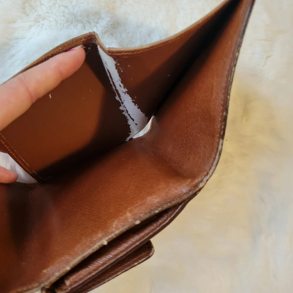 Louis vuitton wallet